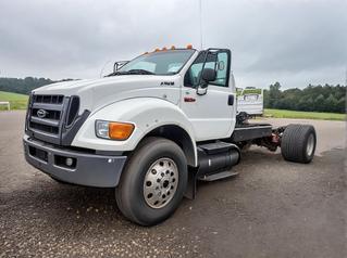 2009 Ford F-750 Chassis