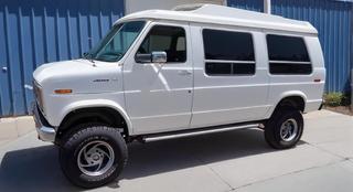 1985 Ford E-250 Econoline Club Wagon