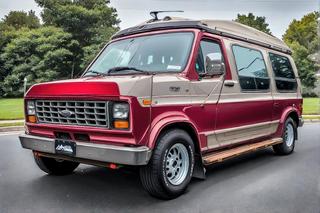 1989 Ford E-150 Econoline Club Wagon