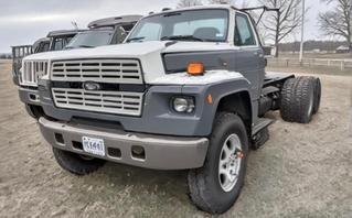 1985 Ford FT800