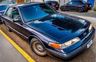 1992 Ford Crown Victoria